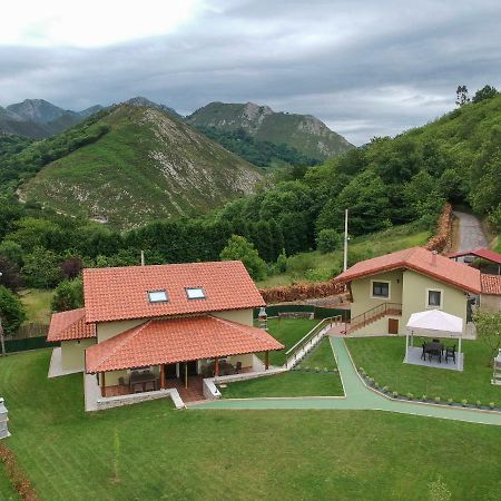 El Campo Mateo Apartamentos Onís Zewnętrze zdjęcie