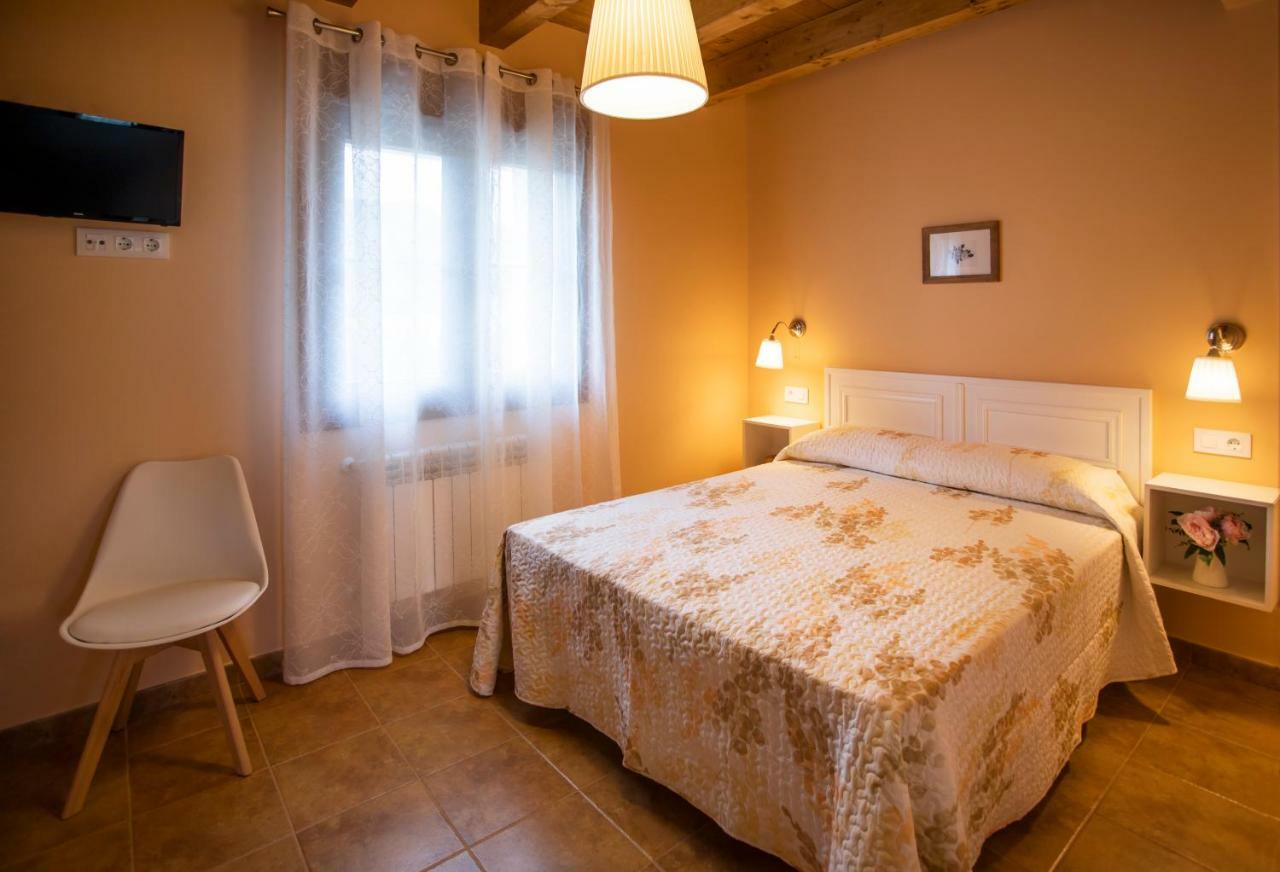 El Campo Mateo Apartamentos Onís Zewnętrze zdjęcie